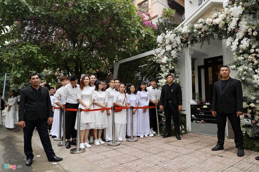 Biệt thự của Ông Cao Thắng và Đông Nhi trong ngày ăn hỏi-6