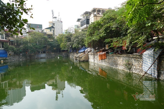 Chục gia đình sống trong ngôi mộ cổ, chuyện rợn tóc gáy giữa lòng thủ đô-6