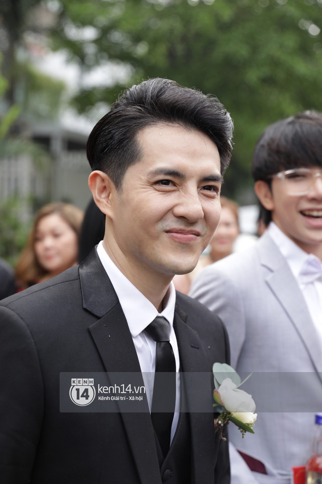 Lễ rước dâu Đông Nhi - Ông Cao Thắng: Lộ diện bố chồng quyền lực của Đông Nhi-20
