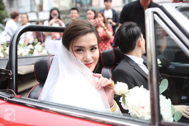 Lễ rước dâu Đông Nhi - Ông Cao Thắng: Lộ diện bố chồng quyền lực của Đông Nhi-7