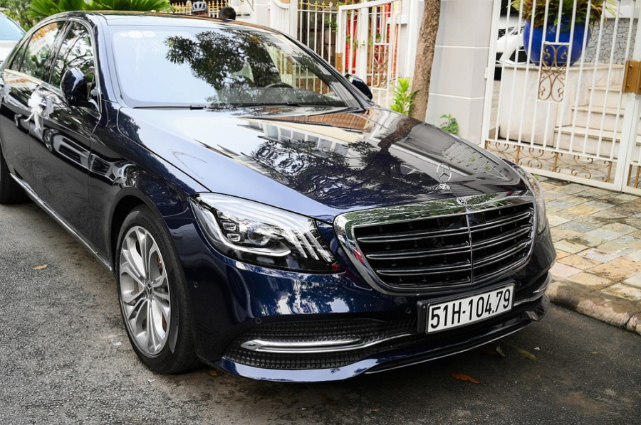 Cận cảnh dàn siêu xe rước dâu trong lễ ăn hỏi Đông Nhi - Ông Cao Thắng-7