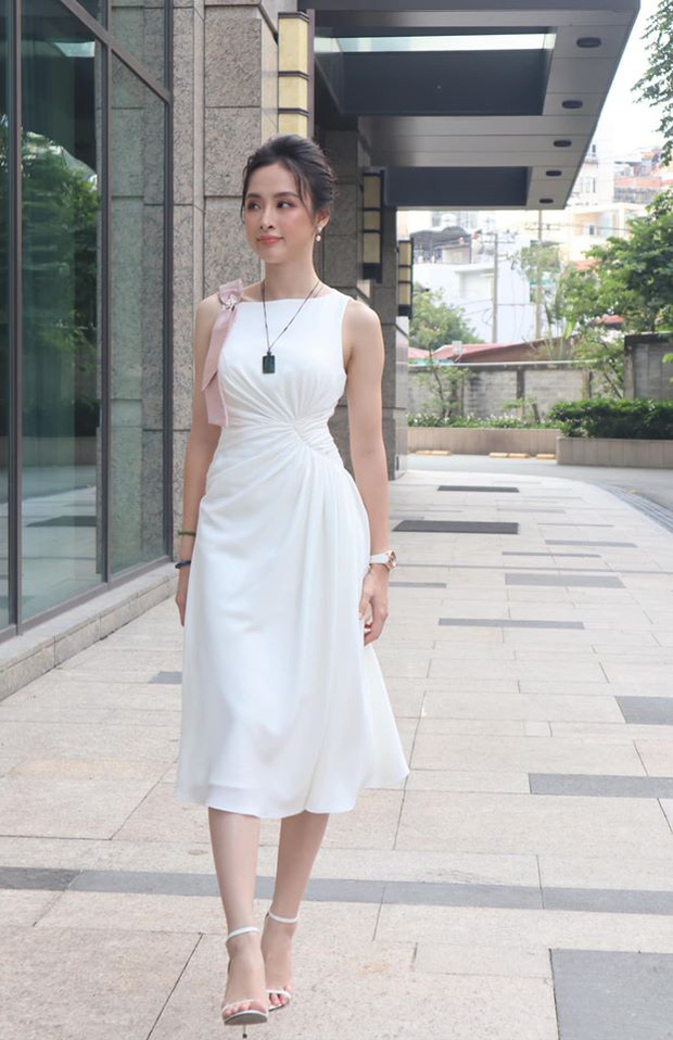 Hội siêu năng lực bẻ cong vạn vật Vbiz ngày ấy - bây giờ: Những cung đường có còn cong, nhà cửa đã thôi xiêu vẹo?-13