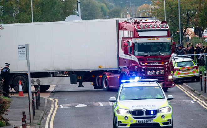 Thứ trưởng Ngoại giao: Sẽ không công bố danh tính 39 người Việt tử vong ở Anh-1