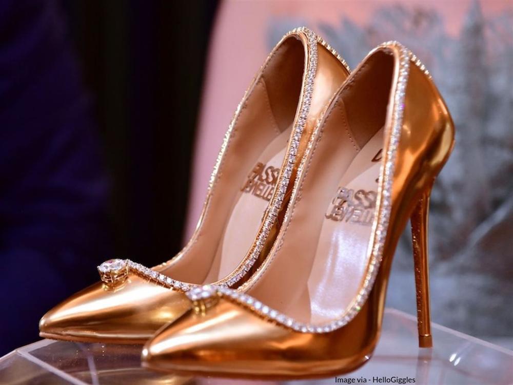 Những đôi giày đính kim cương, dát vàng có giá tới 20 triệu USD-2