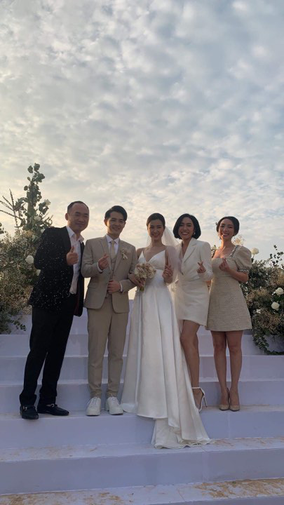 Đám cưới Đông Nhi và Ông Cao Thắng: Chú rể xúc động nói Cảm ơn em đã dành hết Thanh Xuân của mình cho anh... Anh Yêu Em...-17