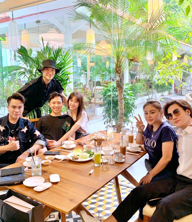 Hồ Ngọc Hà - Kim Lý đụng độ” Trấn Thành - Hari Won, ai tình tứ hơn ai?-2