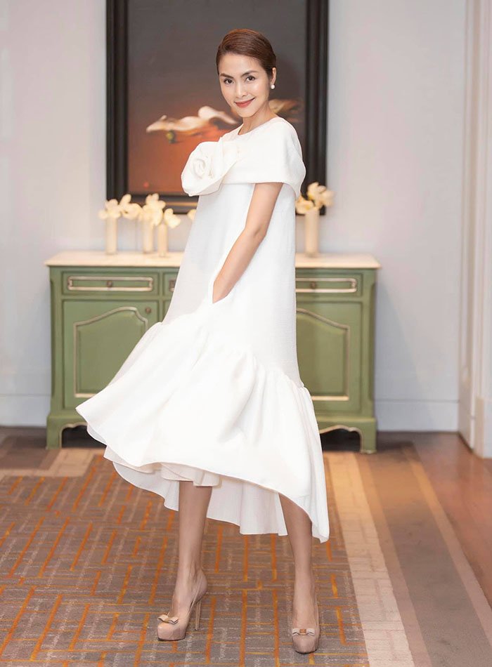 Gu thời trang đối lập của ba nàng tên Hà hot nhất showbiz Việt-7