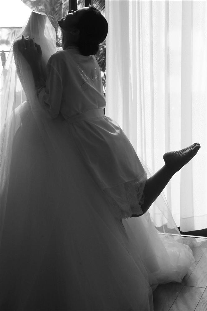 Sự thật ẩn sau chiếc khăn voan của Đông Nhi là quãng đường tình cảm suốt 10 năm qua của cặp đôi trời định-4