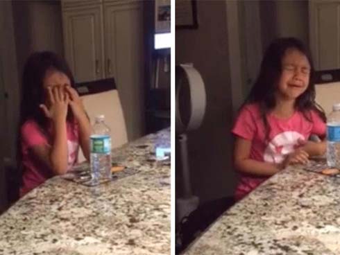 Tình cờ nhặt được chiếc máy bay giấy, bà mẹ cười bò trước tâm thư u uất, đẫm nước mắt” giấu bên trong của bé gái-3