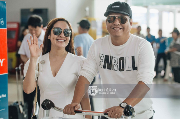 Dàn sao Vbiz đổ bộ sân bay rời Phú Quốc: Người thấm mệt, người vẫn tươi rói sau đêm quẩy nhiệt tại đám cưới Đông Nhi-13