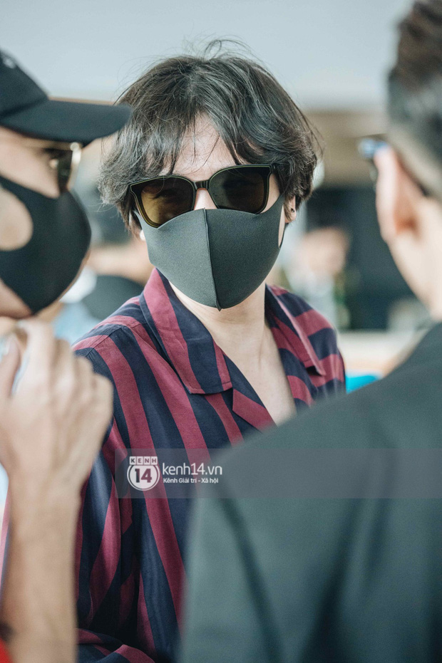 Dàn sao Vbiz đổ bộ sân bay rời Phú Quốc: Người thấm mệt, người vẫn tươi rói sau đêm quẩy nhiệt tại đám cưới Đông Nhi-17