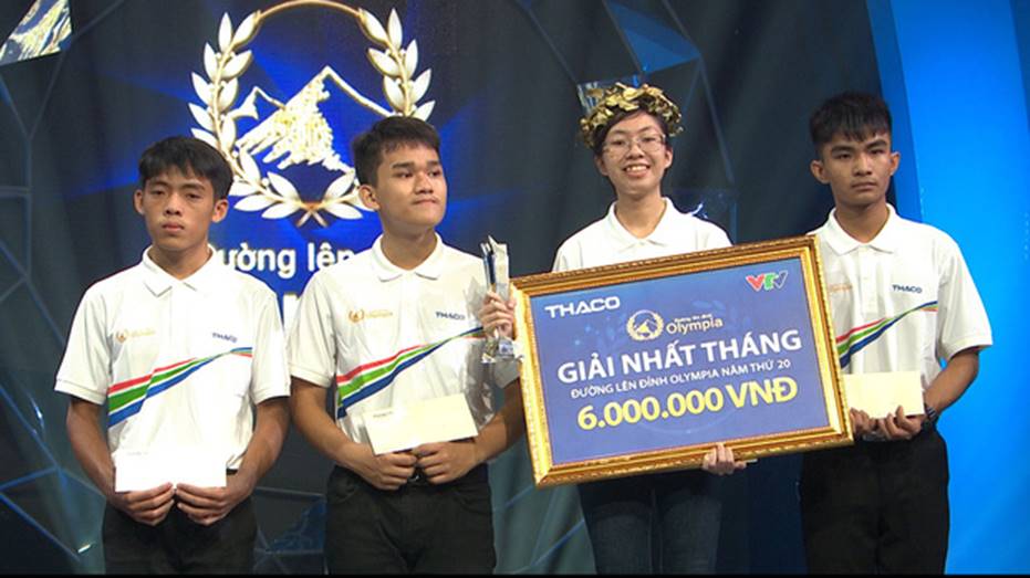 Sau khi phá tan kỷ lục 20 năm Olympia, nữ sinh Ninh Bình tiếp tục vượt mặt 3 nam sinh, giành lấy vòng nguyệt quế-1