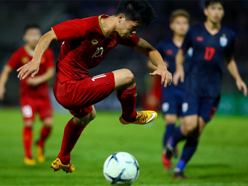 Công Phượng được Huy râu thừa nhận là Phượng Vâu, cùng chụp ảnh chất chơi tại khách sạn-5