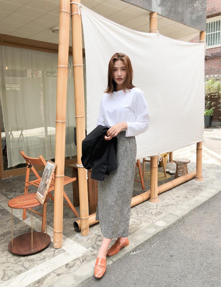 Biết 4 công thức sau, bạn đã hơn đứt người ta ở khoản diện chân váy midi tuyệt xinh và chuẩn mốt-5