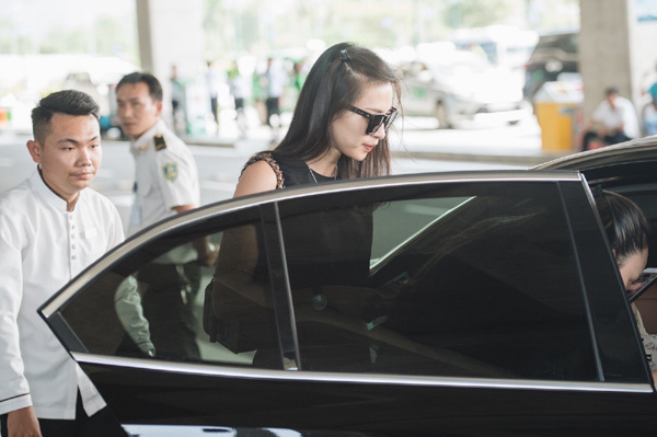 Ngô Thanh Vân đi xe VinFast dự đám cưới Đông Nhi-1