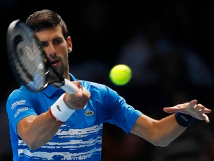ATP Finals: Djokovic thắng nhanh, Federer gục ngã trước Thiem