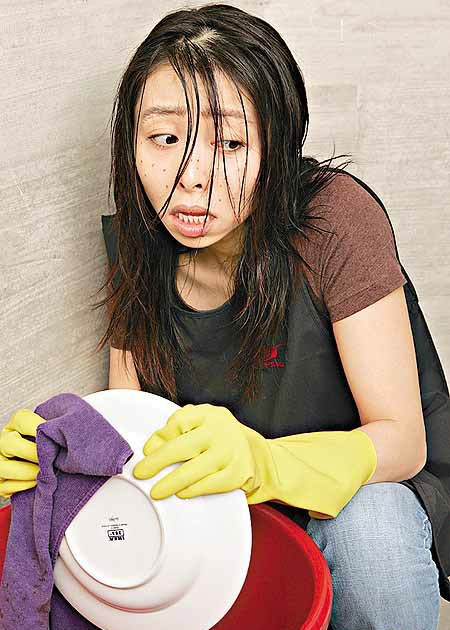 Hoa hậu nổi tiếng TVB: Rơi nước mắt vì con xấu xí, bị đồng nghiệp mỉa mai bi kịch vì quá giống bố-3
