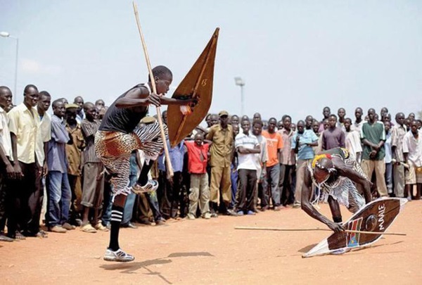 Chuyện lấy chồng... ma ở Nam Sudan: Tưởng kinh dị mà ai cũng xem là bình thường, con cái sau này cũng được tính là của bố ma”-3