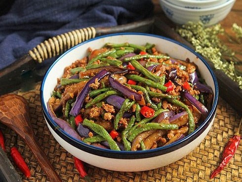 Không phải rang, thịt băm đem nấu với thứ này mới gọi là 