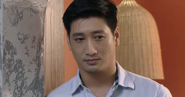 San Hoa Hồng rò rỉ ảnh mặc áo bầu, ấp ôm vỗ về phi công trẻ: Có khi nào Thái gặp đại nạn?-6