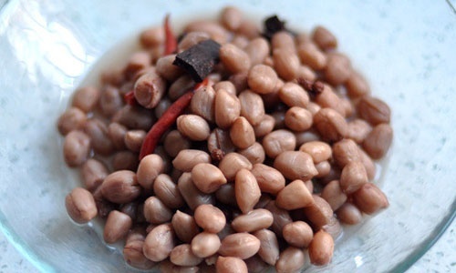 Tưởng bì heo vô dụng, ngờ đâu trong vòng 10 phút lại trở thành món nhậu ngon không tưởng của ông xã-3