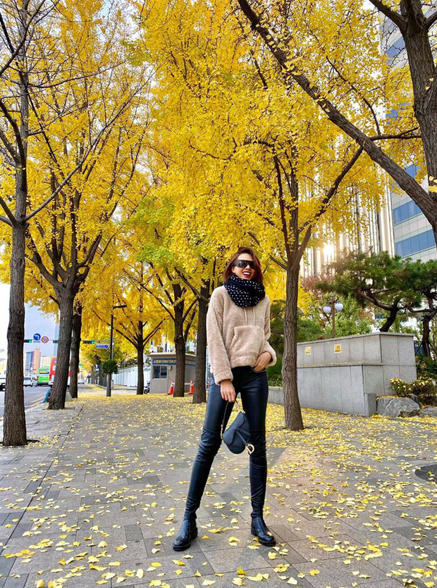 Kỳ Duyên nắm chặt tay Minh Triệu cùng sang Hàn đón sinh nhật tuổi 23-2