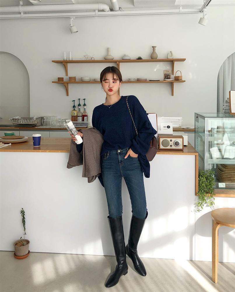 Diện quần jeans, chưa chắc là bạn đã có vẻ ngoài sành điệu nếu không mix với 4 mẫu giày sau đây-6