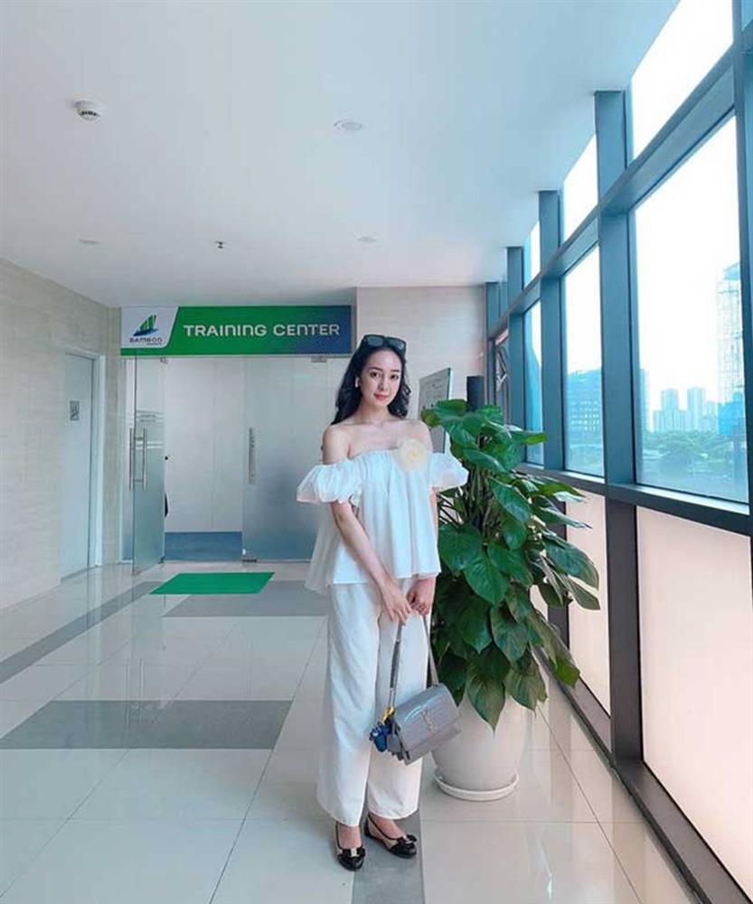 3 nữ tiếp viên hàng không Việt Nam xinh đẹp quá gợi cảm khi rời đồng phục bay-8