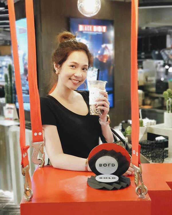 Nhan sắc đời thường trong trẻo, mộc mạc của tân Hoa hậu Quốc tế-4