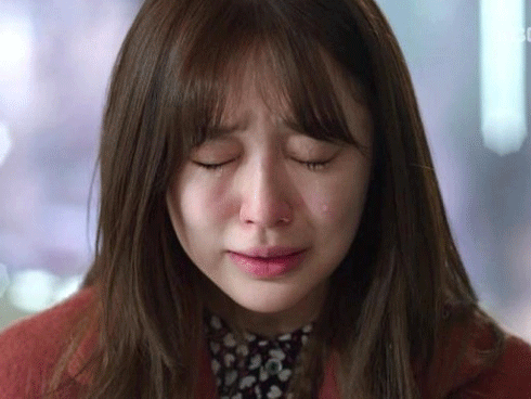 Nửa đêm thấy chủ nhà gõ cửa gạ gẫm chuyện chăn gối, tôi hốt hoảng ứng phó và nghĩ ra được một cách hoàn hảo nhưng lại chẳng dám cho bà chủ biết-2