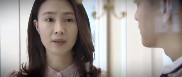 Preview Hoa Hồng Trên Ngực Trái tập 29: Ngày Trà trả nghiệp đã đến, vừa nhập viện đã bị Giang đòi thanh toán-1