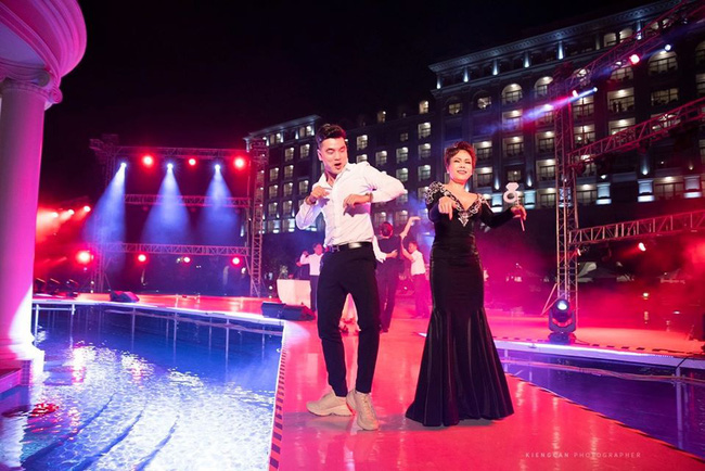 Bị chê mặc đồ hơi lố trong đám cưới Đông Nhi - Ông Cao Thắng, Việt Hương lên tiếng giải thích-3