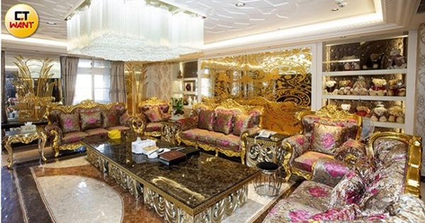 Giám đốc lấy 4 vợ cùng lúc, tự hào làm chuyện ấy 40 lần/tháng không để vợ nào thiệt-4