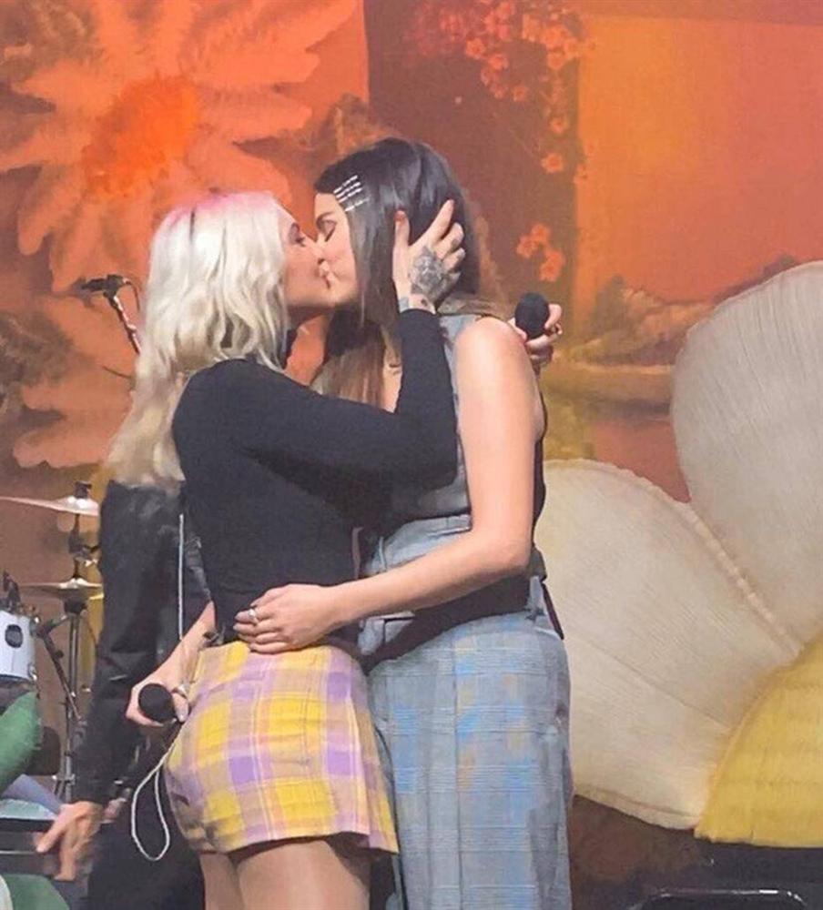 Nữ ca sĩ 9X bị đồn yêu Selena Gomez-1