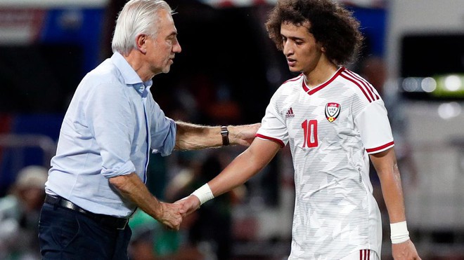 Tuyển Việt Nam vs UAE: Công Phượng tiếp tục dự bị-3