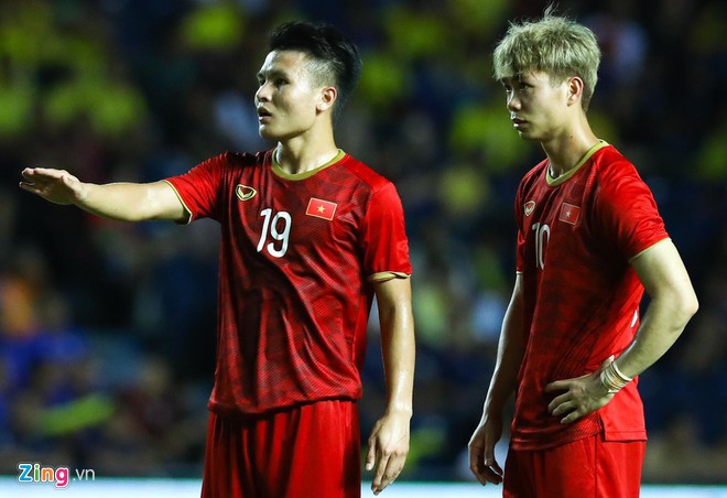 Tuyển Việt Nam vs UAE: Công Phượng tiếp tục dự bị-5