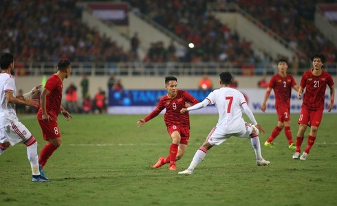 Việt Nam 1-0 UAE: Tiến Linh sắm vai người hùng với một siêu phẩm-5