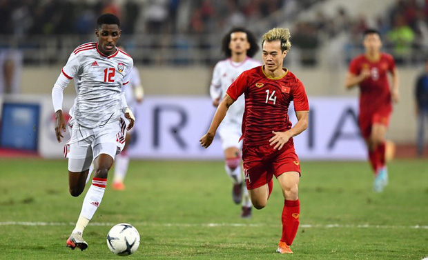 Tuyển thủ Việt Nam tráo số áo đấu UAE: Đó là sự tinh quái của thầy Park-3