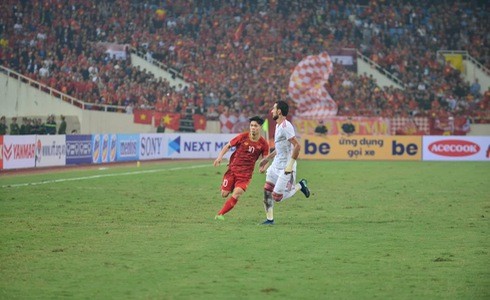 Việt Nam 1-0 UAE: Tiến Linh sắm vai người hùng với một siêu phẩm-1