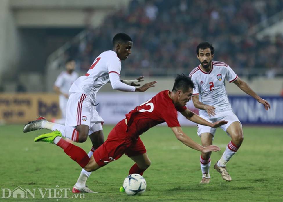 Ảnh: Tiến Linh tỏa sáng, tạo 2 bước ngoặt đưa Việt Nam thắng UAE-3