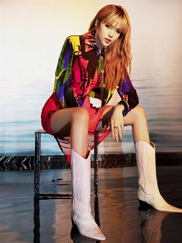 Mãn nhãn với vòng eo con kiến, chân thẳng tắp nuột nà của Thiều Bảo Trâm trong bộ ảnh mới-9