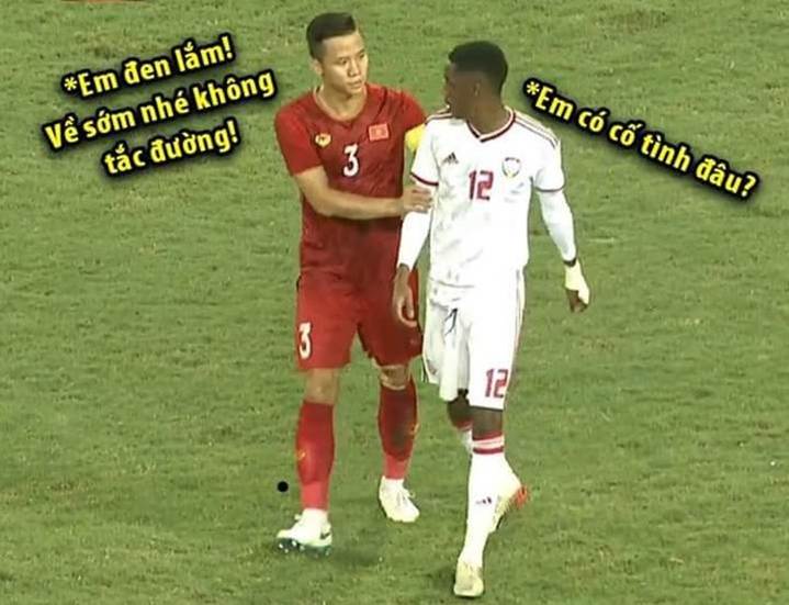 Dân mạng chế ảnh Hải Quế an ủi cầu thủ UAE nhận thẻ đỏ-3
