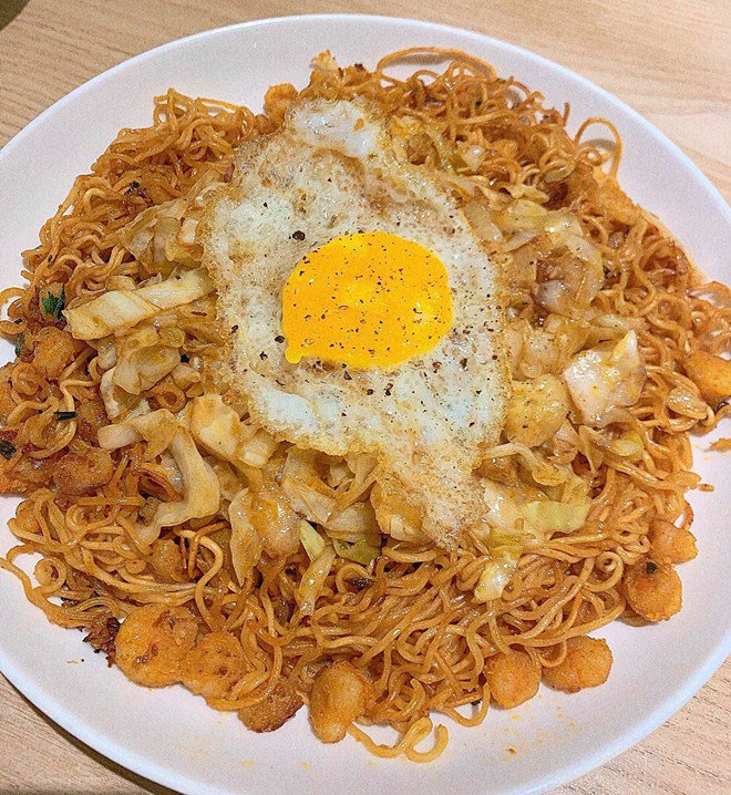 Quên nỗi buồn bị phạt 9 triệu, Bích Phương ngụp mặt vào bếp nhưng lại khiến Bảo Anh giận-12