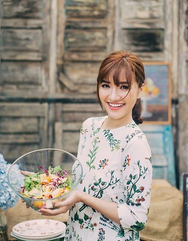 Quên nỗi buồn bị phạt 9 triệu, Bích Phương ngụp mặt vào bếp nhưng lại khiến Bảo Anh giận-15