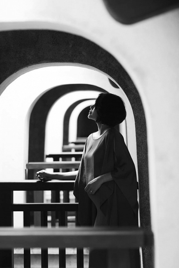 MC Phí Linh up vội loạt ảnh bầu bí bởi không lại đi đẻ mất-6