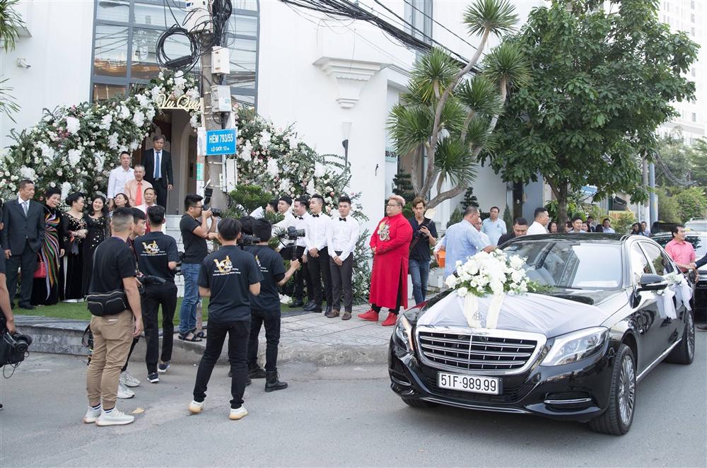 Khoảnh khắc thiêng liêng trong lễ cưới Bảo Thy-30