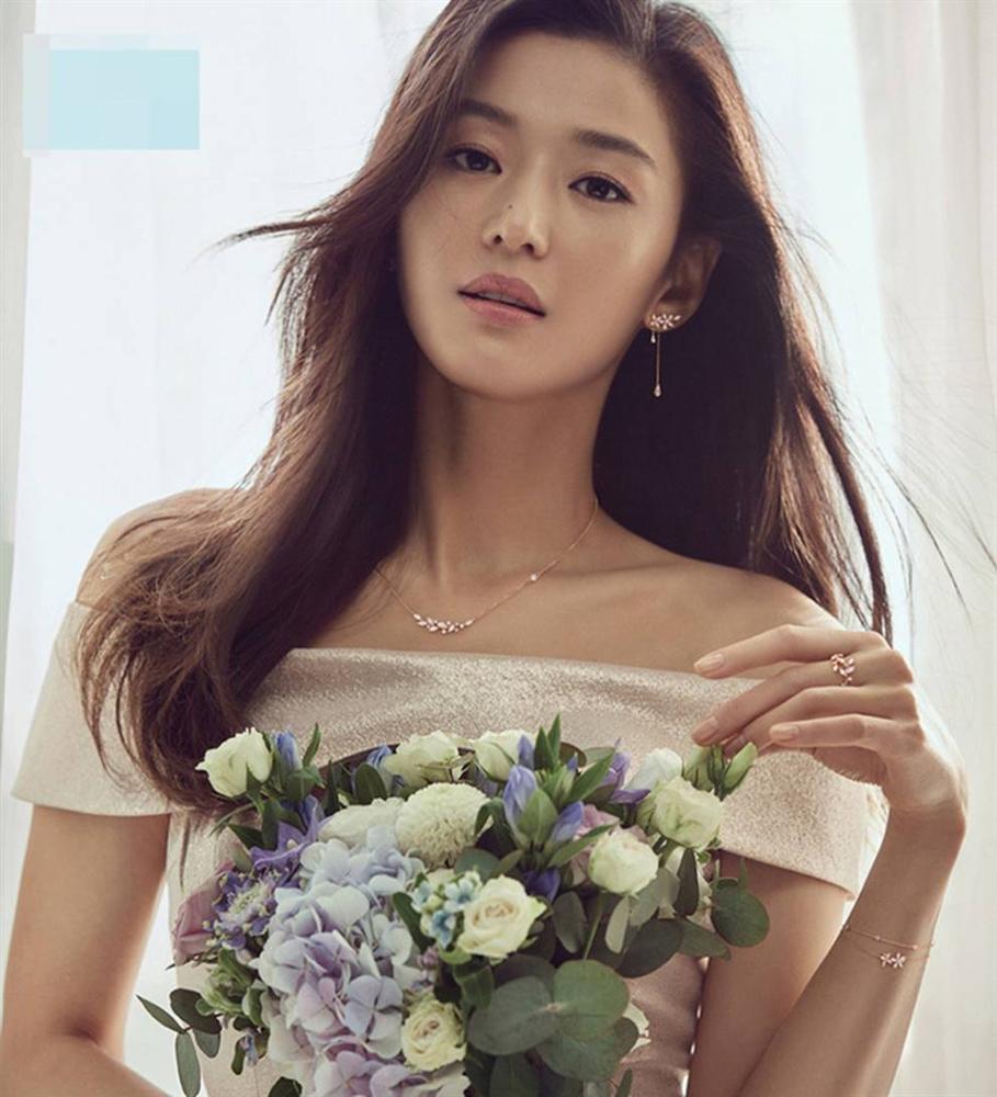 Cô nàng ngổ ngáo Jun Ji Hyun: Ngọc nữ vạn người mê thành con dâu gia tộc tài phiệt Hàn Quốc-5