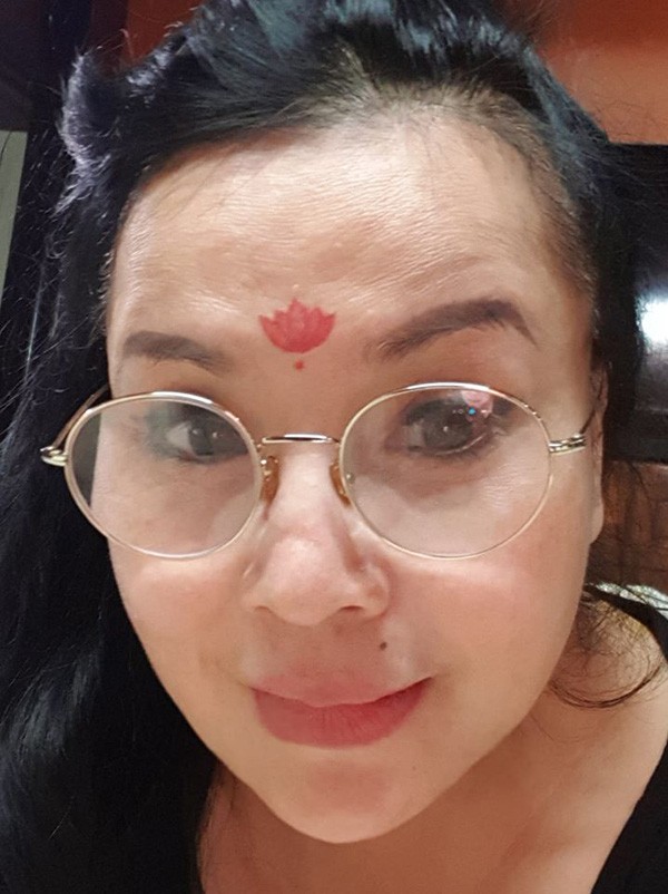 ẢNH HIẾM: Nhìn NSND Lan Hương bây giờ lại nhớ nhan sắc thời trẻ của Em bé Hà Nội-1