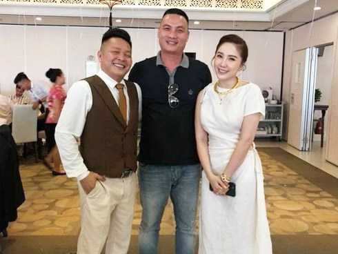Lộ loạt ảnh chưa chỉnh sửa của Bảo Thy và ông xã doanh nhân hậu hôn lễ: Liệu có khác ảnh đã photoshop?