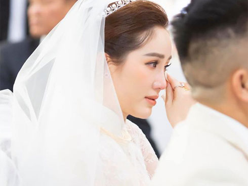 Trang Pilla khoe ảnh với Bảo Thy hậu đám cưới: Chị dâu em chồng thân nhau quá nên giống nhau ghê!-5